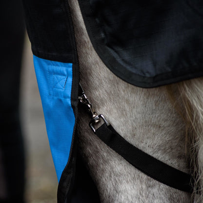 1200D Mediumweight Waterproof Horse Turnout Rug 100g Fill Half Neck Black/Baby Blue