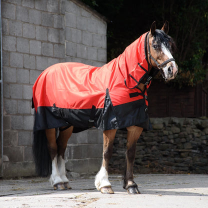 600D Mediumweight Waterproof Horse Turnout Rug 50g Fill Combo Full Neck Red/Black