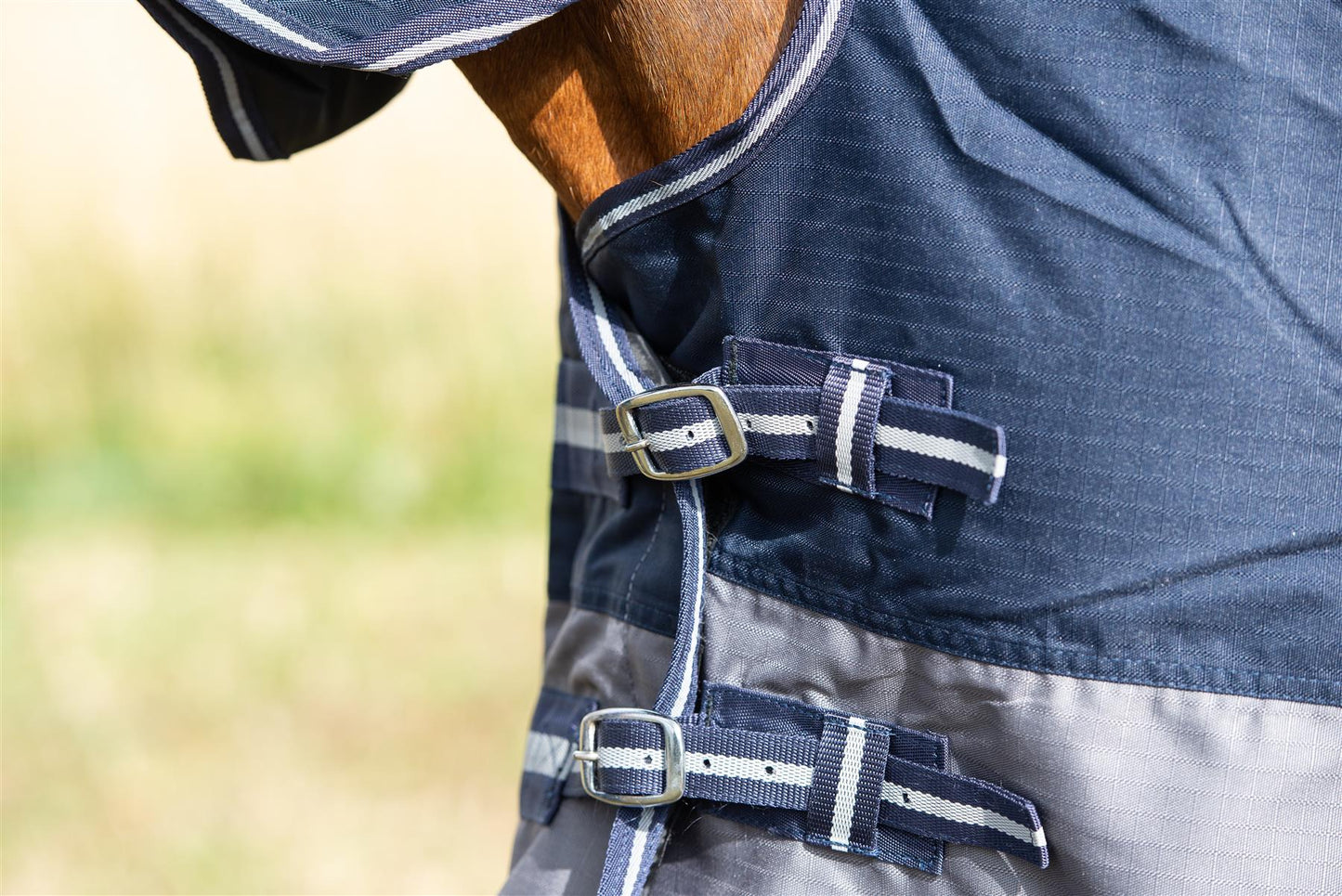 600D Mediumweight Waterproof Horse Turnout Rug 100g Fill Combo Full Neck Navy/Grey