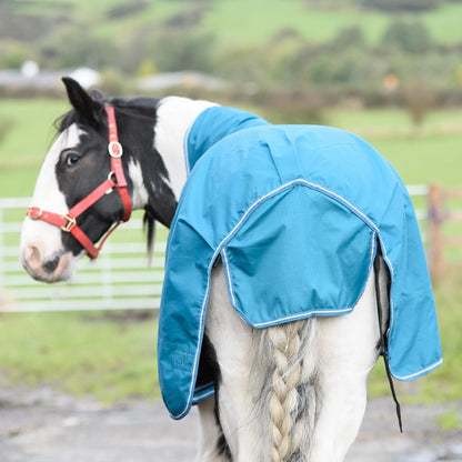 600D Mediumweight Waterproof Horse Turnout Rug 50g Fill Half Neck Turquoise