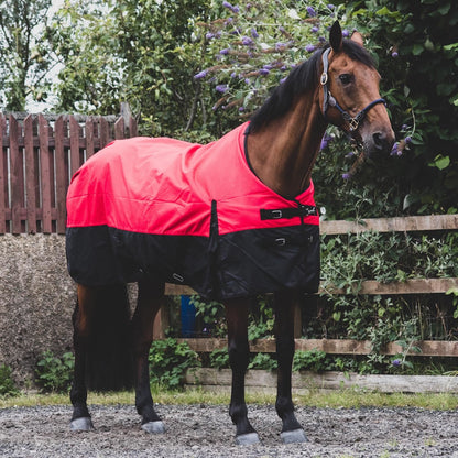 1200D Lightweight Waterproof Horse Turnout Rug 0g No Fill Standard Neck Red/Black
