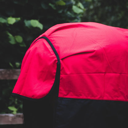 1200D Lightweight Waterproof Horse Turnout Rug 0g No Fill Standard Neck Red/Black