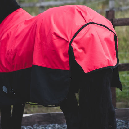 1200D Mediumweight Waterproof Horse Turnout Rug 100g Fill Standard Neck Red/Black